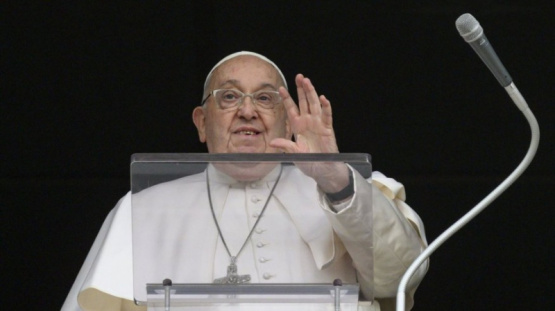 ¡Milagro en Roma! El Papa Francisco muestra signos de mejoría