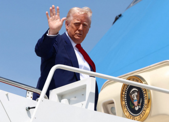 Trump atribuye a su mediación el alto el fuego entre India y Pakistán y afirma que evitó una 